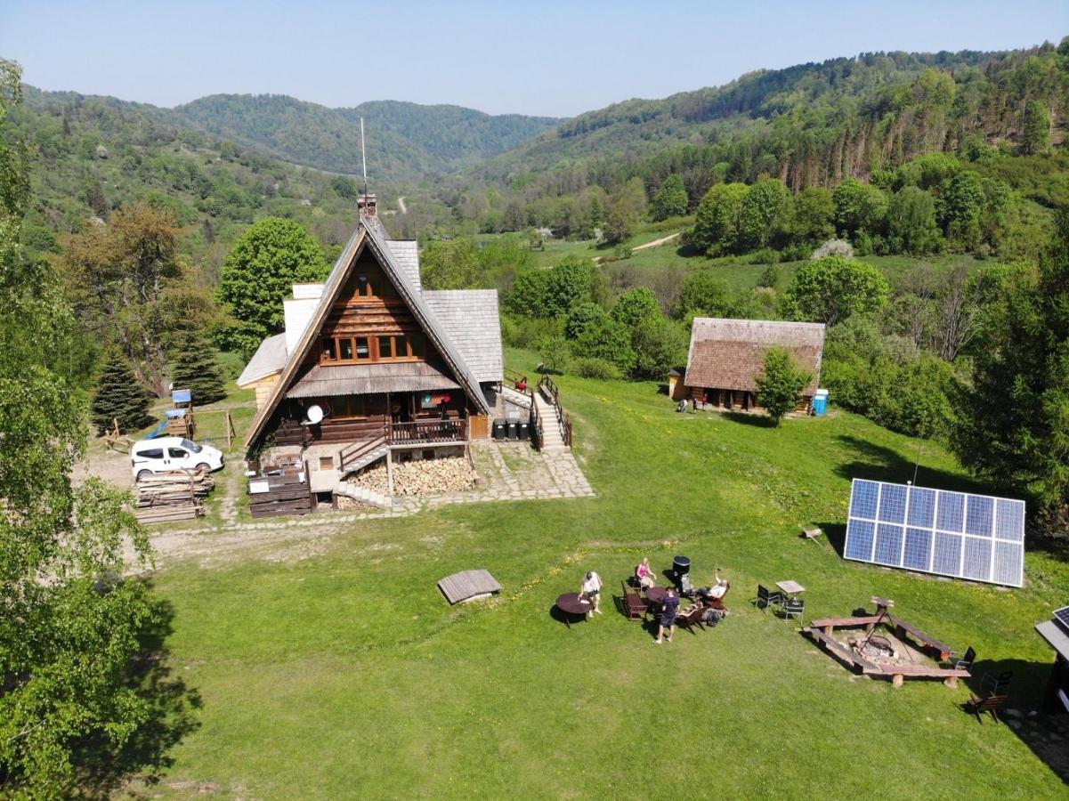 Hostel Bacowka Pttk Jaworzec Wetlina Exterior foto