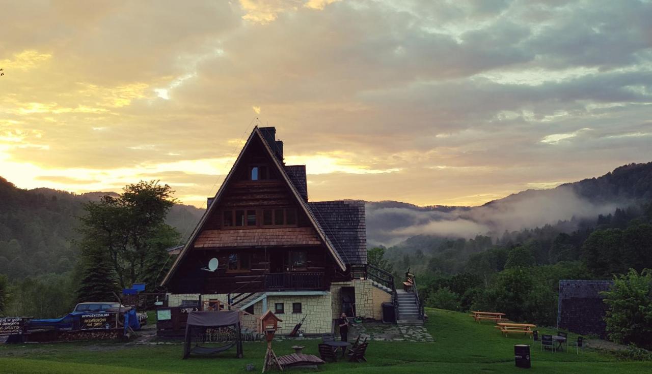 Hostel Bacowka Pttk Jaworzec Wetlina Exterior foto