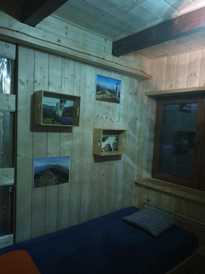 Hostel Bacowka Pttk Jaworzec Wetlina Exterior foto