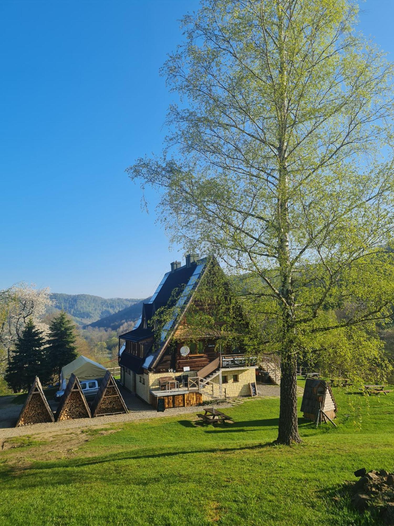 Hostel Bacowka Pttk Jaworzec Wetlina Exterior foto